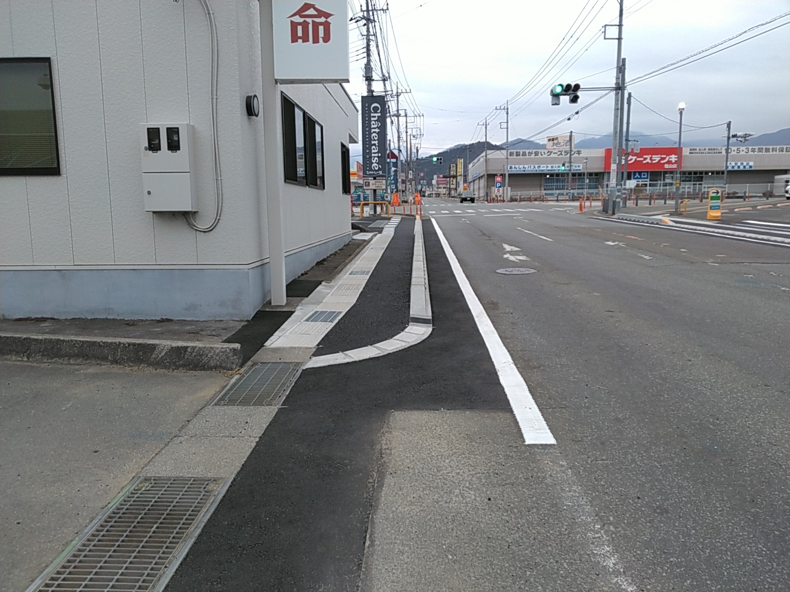 画像 (市道上於曽81号線歩道改修工事)